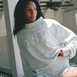 Parke Women's Something Blue Sweatshirt